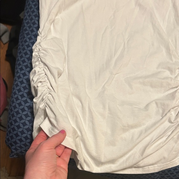 One Ruched White T-Shirt and One Black Ruched Tank Top - Picture 3 of 5